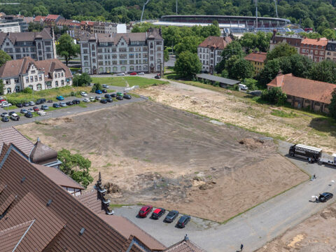 Der Startschuss für die Errichtung der Interimsspielstätte des Staatstheaters Kassel ist gefallen